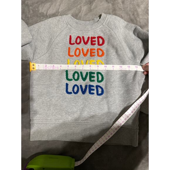Hanna Andersson Rainbow Loved Gray Sweatshirt Size 5-6 Kid Unisex Cotton - Picture 2 of 4